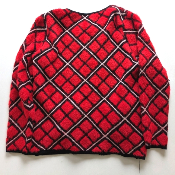 Gorgeous Cardigan - Picture 2 of 5